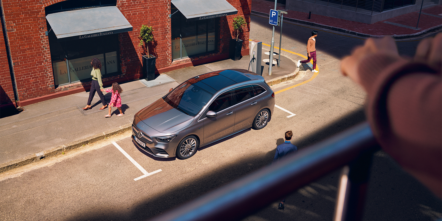 De afbeelding toont de Mercedes-Benz A-Klasse B-Klasse. De afbeelding toont de Mercedes-Benz A-Klasse B-Klasse.