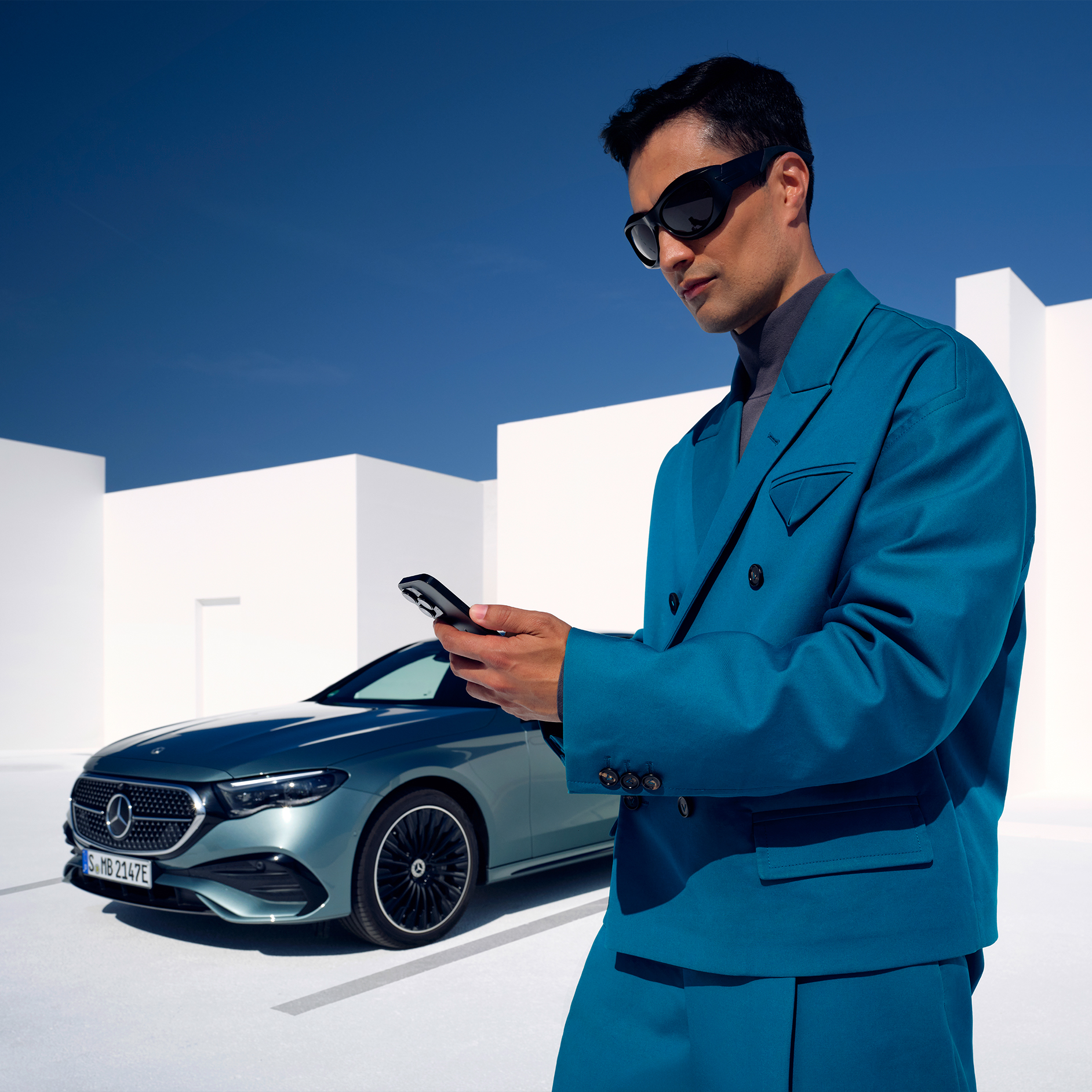 Télédiagnostic | Equipement de série | Mercedes-Benz Le télédiagnostic fait partie de l'équipement de série des services connectés Mercedes-Benz.
