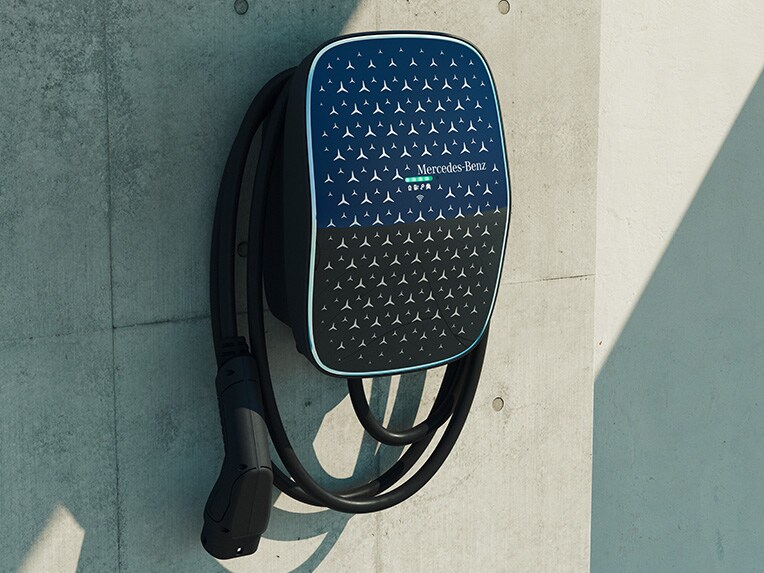 Die Mercedes Benz Wallbox.