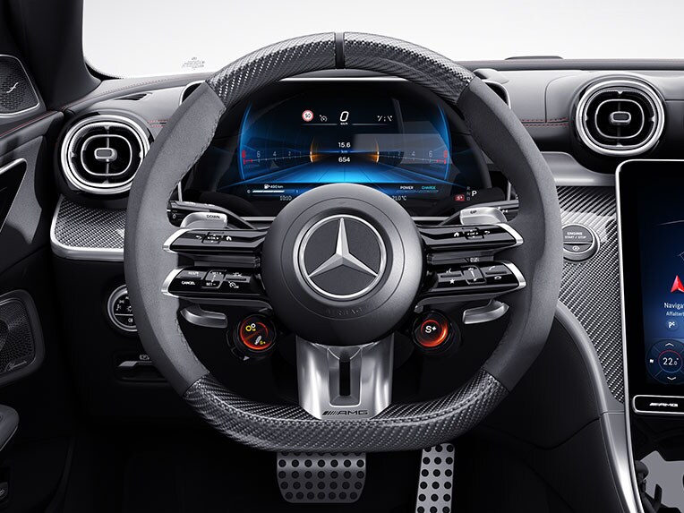 Das AMG Performance Lenkrad in Carbon-Design / Mikrofaser MICROCUT des Mercedes-AMG C-Klasse T-Modells.