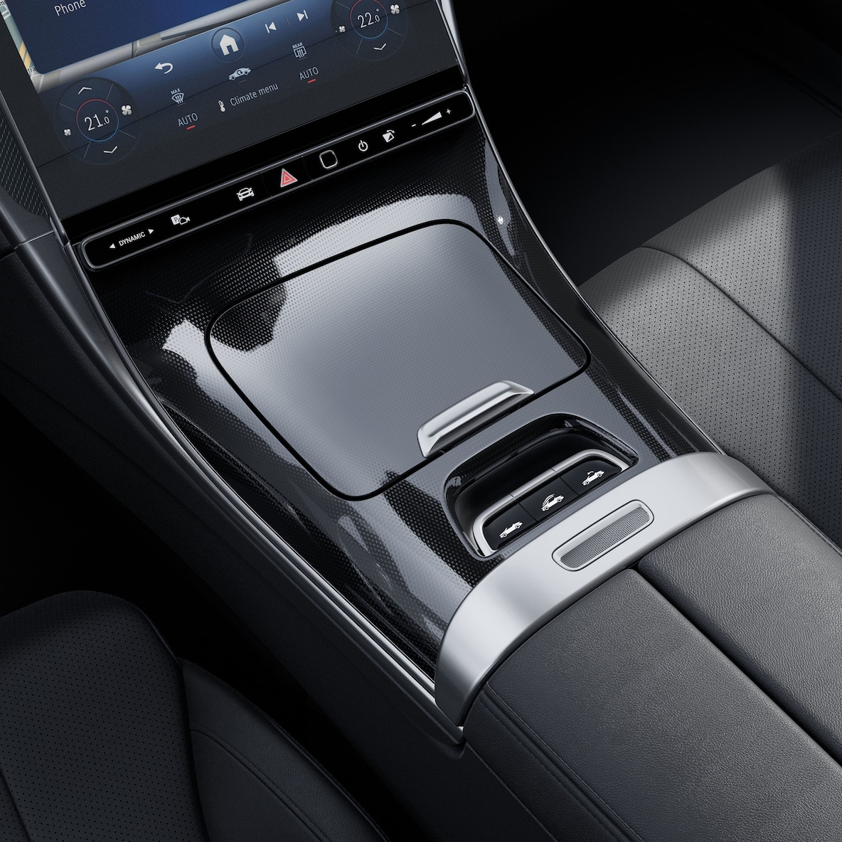 La console centrale de la Mercedes-Benz CLE Cabriolet en finition noire à structure fine.