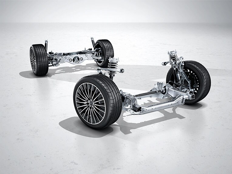 Description du train de roulement DYNAMIC BODY CONTROL avec amortisseur réglable sur le nouveau CLE Coupé de Mercedes-Benz.
