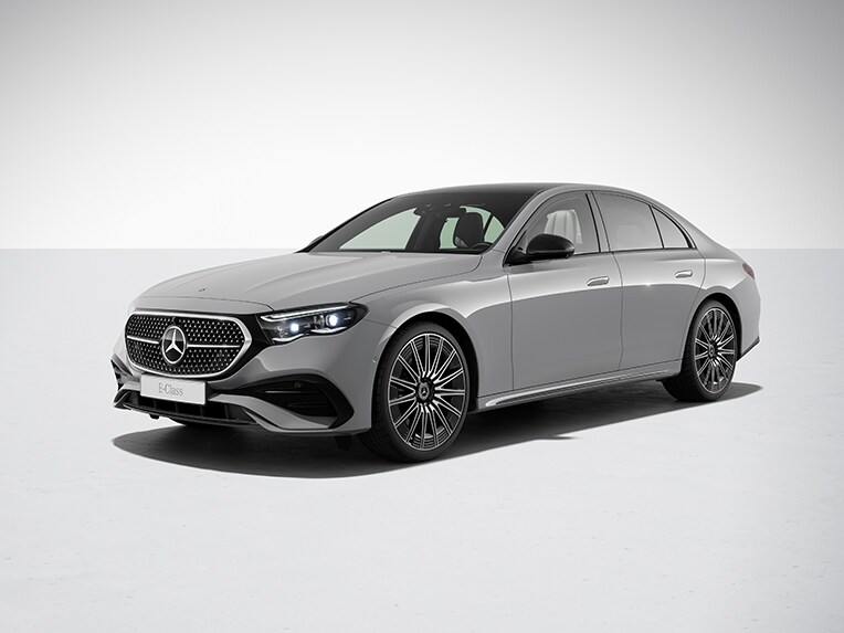 L'extérieur de la Classe E Berline de Mercedes-Benz avec Pack Nuit.