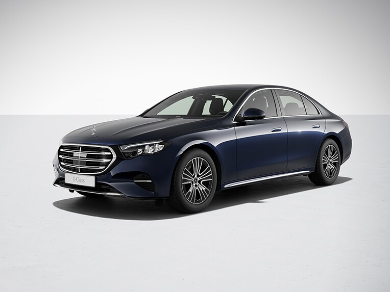 L'extérieur de la Classe E Berline de Mercedes-Benz avec la ligne d'équipement EXCLUSIVE.