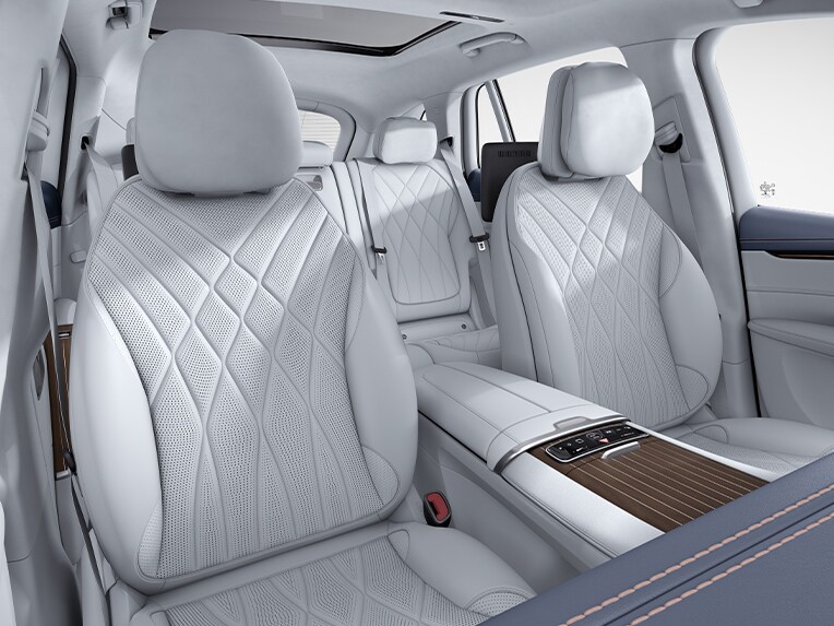 Der EQS SUV Innenraum mit Leder Exklusiv Nappa Paket.