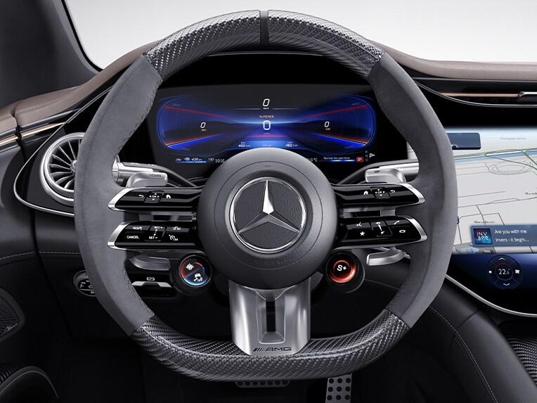 Das AMG Performance Lenkrad in Carbon-Design / Mikrofaser MICROCUT im Mercedes-AMG 53 4MATIC+.