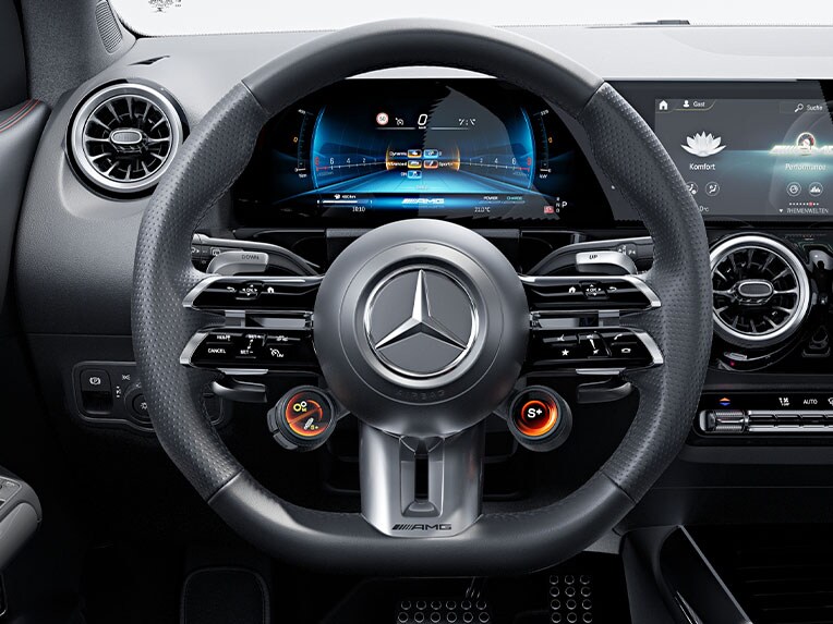 Le volant Performance AMG dans la Mercedes-AMG GLA.