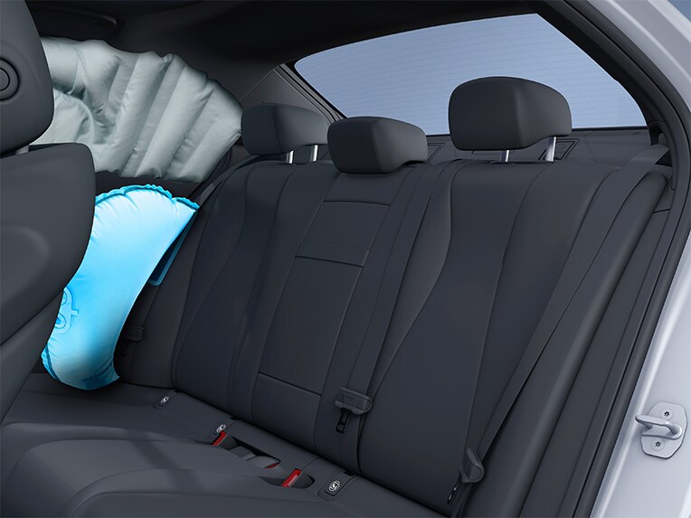 Eine Illustration der Funktionsweise der Sidebags im Fond im Mercedes-Benz GLE.