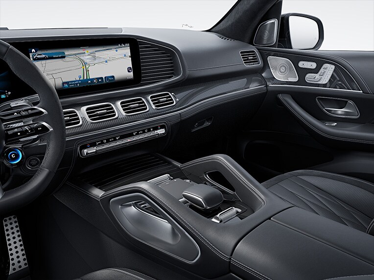 Die AMG Carbon Zierelemente im Mercedes GLS AMG Innenraum.