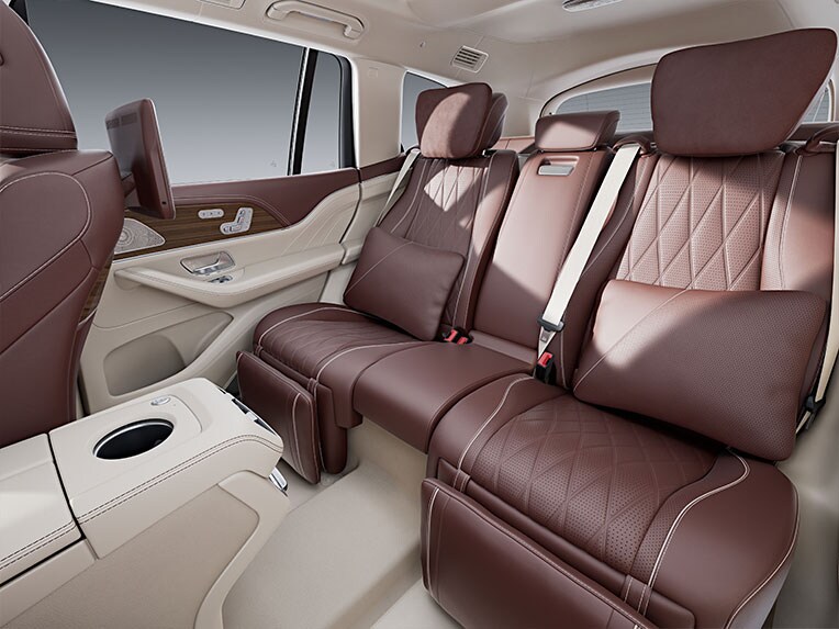 Das Mercedes-Maybach GLS Interieur mit dem MANUFAKTUR Leder-Paket.