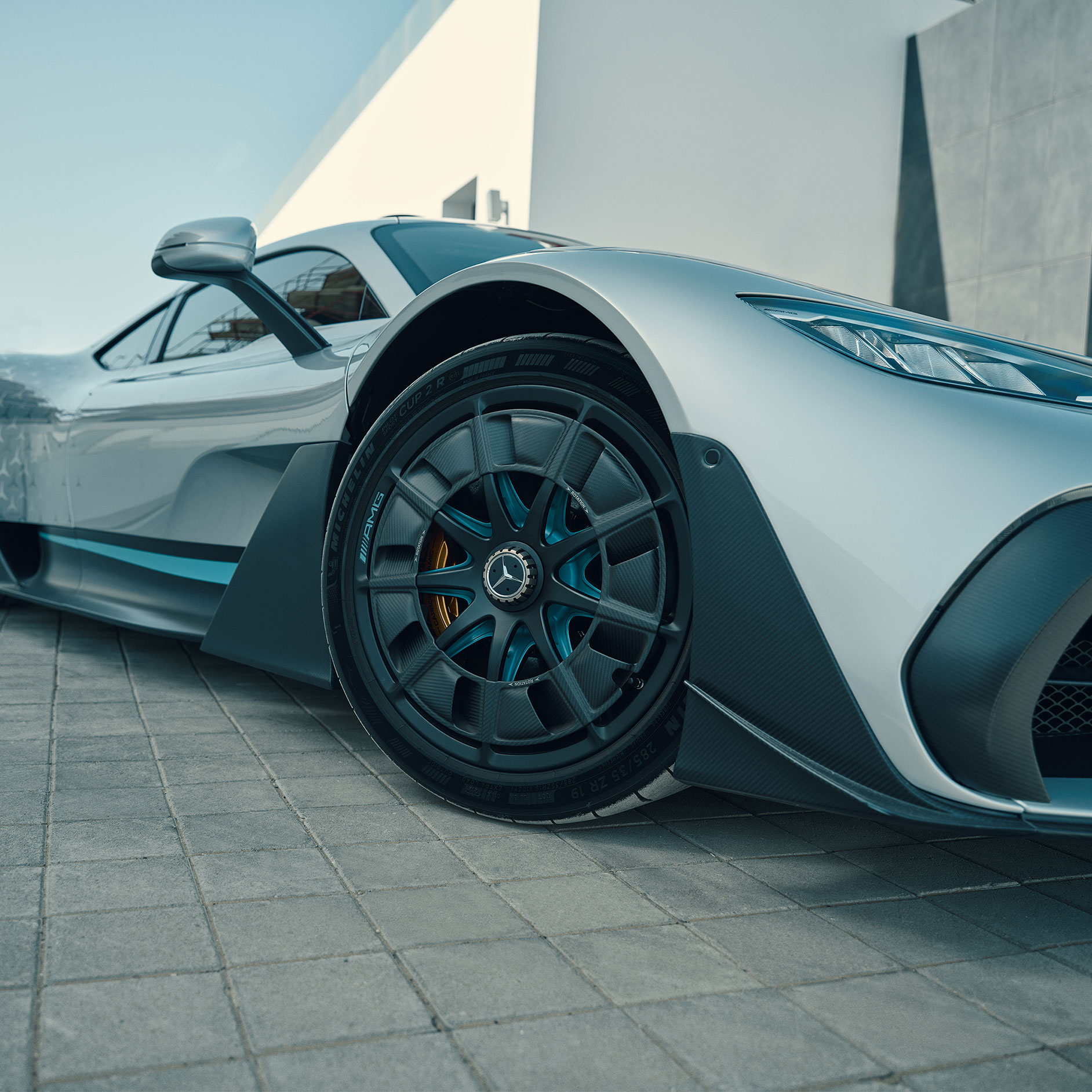 Hyperformance | ONE | Mercedes-AMG Eine Detailansicht einer Felge des Mercedes-AMG ONE.