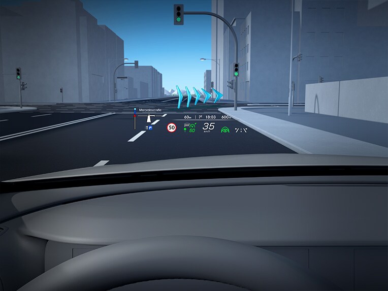 Das MBUX Augmented Reality Head-Up Display der Mercedes-Maybach S-Klasse.
