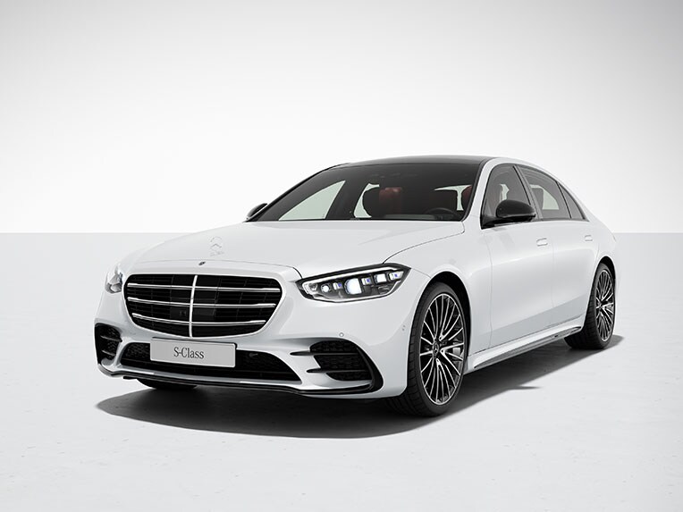 L'extérieur de la Mercedes-Benz Classe S Berline version longue avec Pack Nuit.
