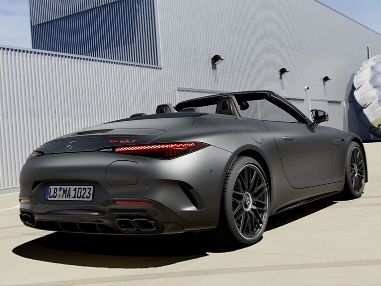 Das Heck des neuen Mercedes-AMG SL 63 S E PERFORMANCE.