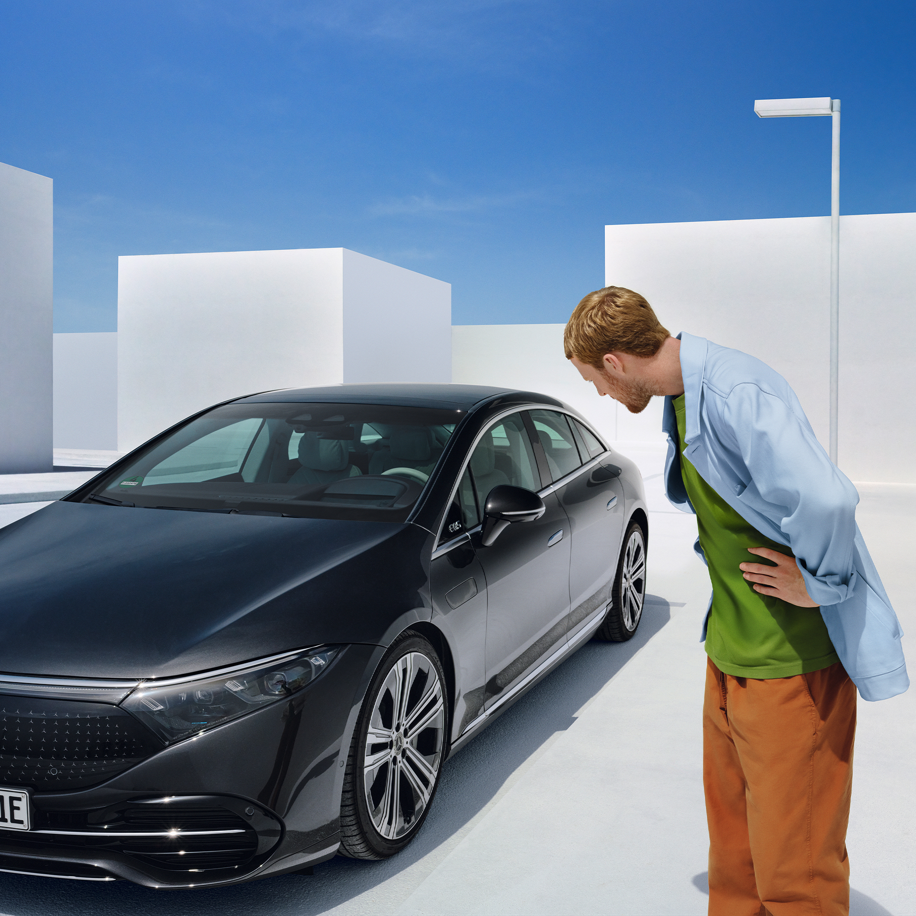 Unfall- und Pannenmanagement | Basisdienste | Mercedes me Aufgrund einer Panne wird im Fahrzeug wir der Notfallassistent aktiviert.