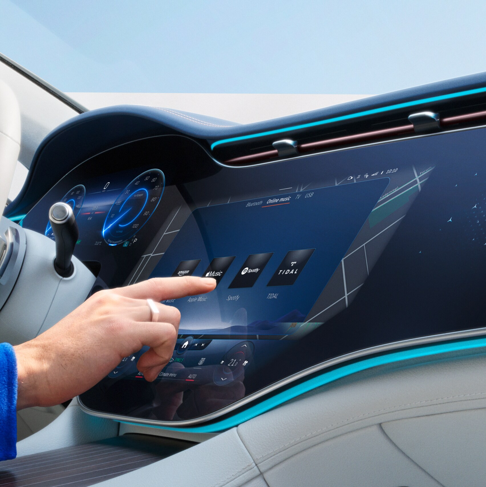 Sur le système multimédia MBUX d’une Mercedes-Benz, les offres digitales sont sélectionnées.
