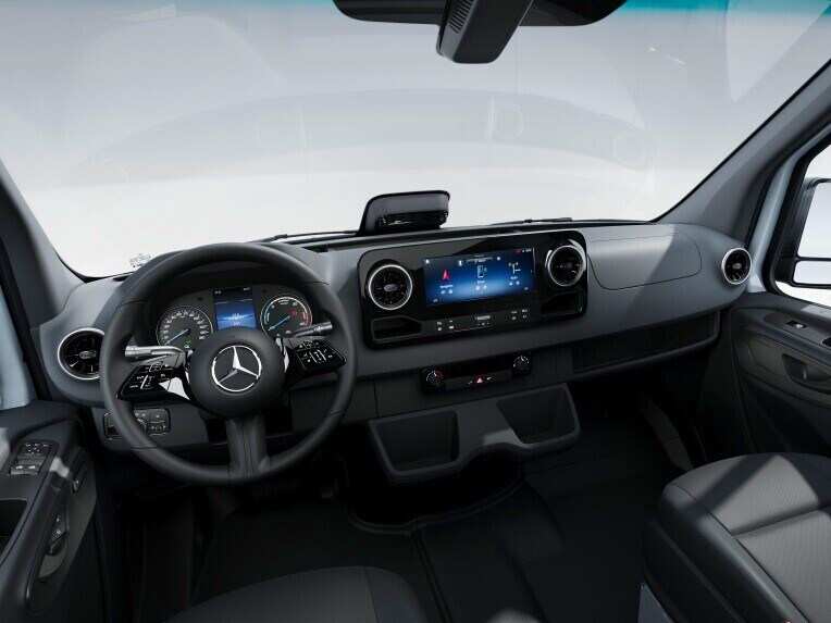 Le poste de conduite du Mercedes-Benz eSprinter fourgon avec la ligne d'équipement BASE.