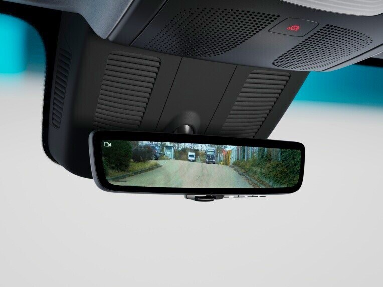 Le rétroviseur intérieur numérique du Mercedes-Benz eSprinter fourgon.
