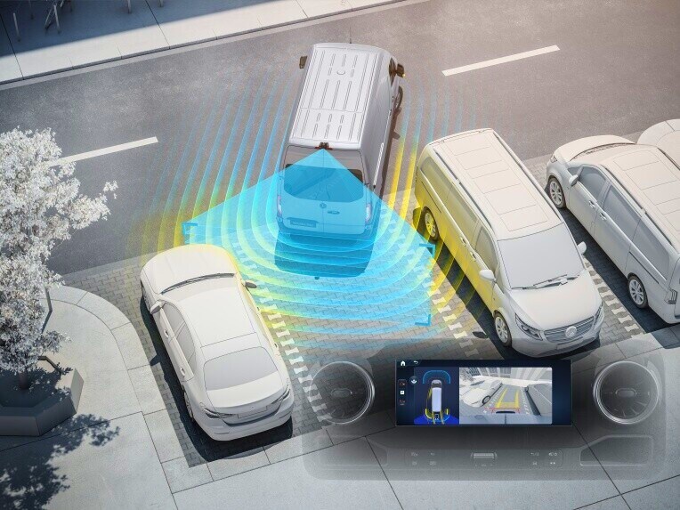 Comment fonctionne le Pack Stationnement avec caméra de recul dans le Mercedes-Benz eSprinter fourgon.