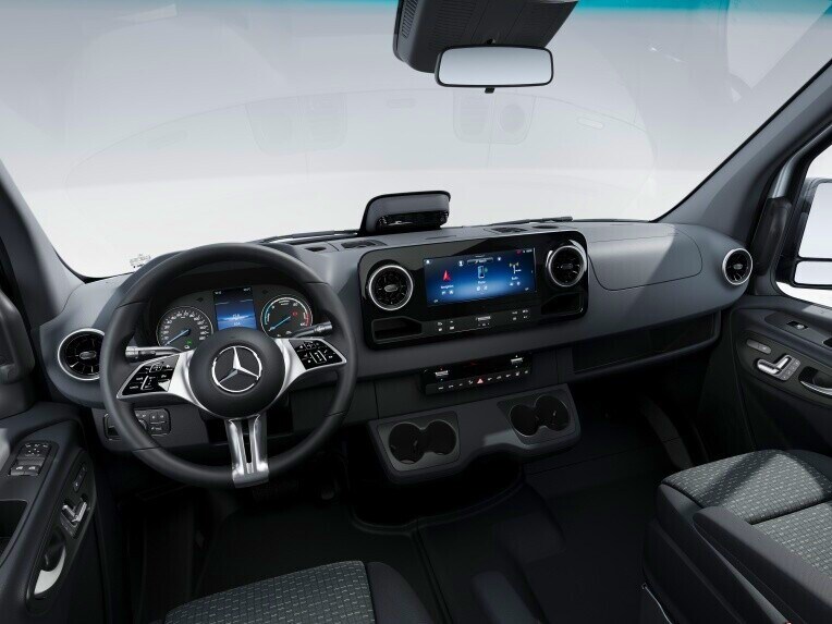 Le poste de conduite du Mercedes-Benz eSprinter fourgon avec la ligne d'équipement SELECT.