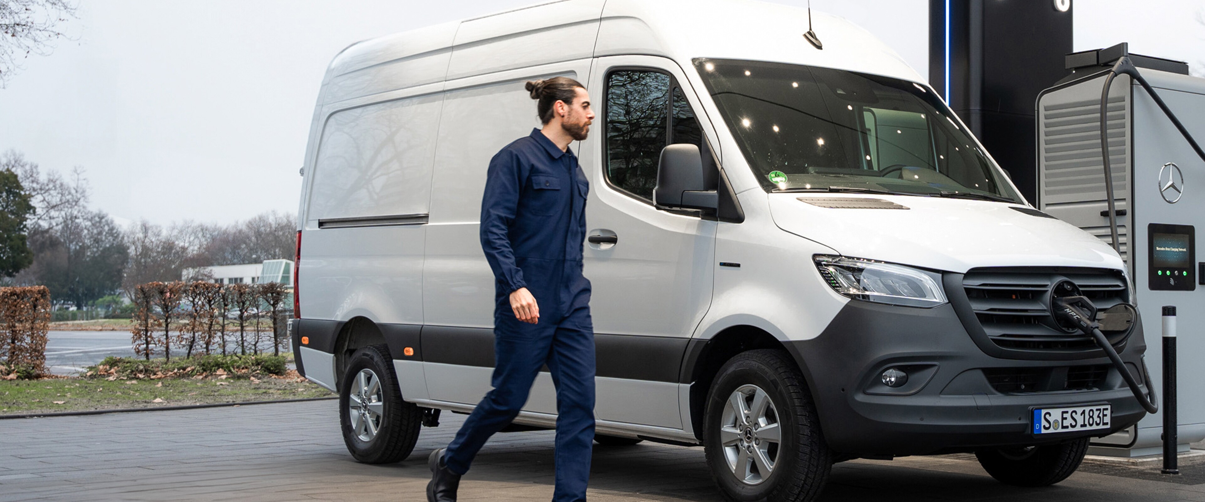 Laden unterwegs mit MB.CHARGE Public.