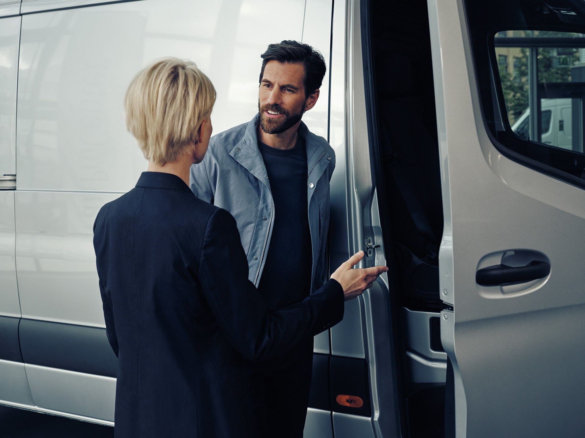 Bien entendu, vous pouvez également financer le Vito fourgon avec un crédit. Demandez une offre sur mesure à votre distributeur Mercedes-Benz.